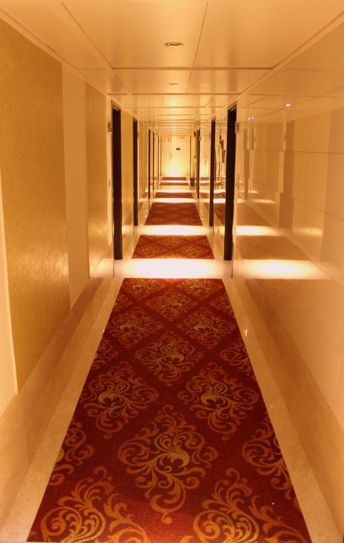 Hotel Amrapali Grand New Delhi Exterior photo