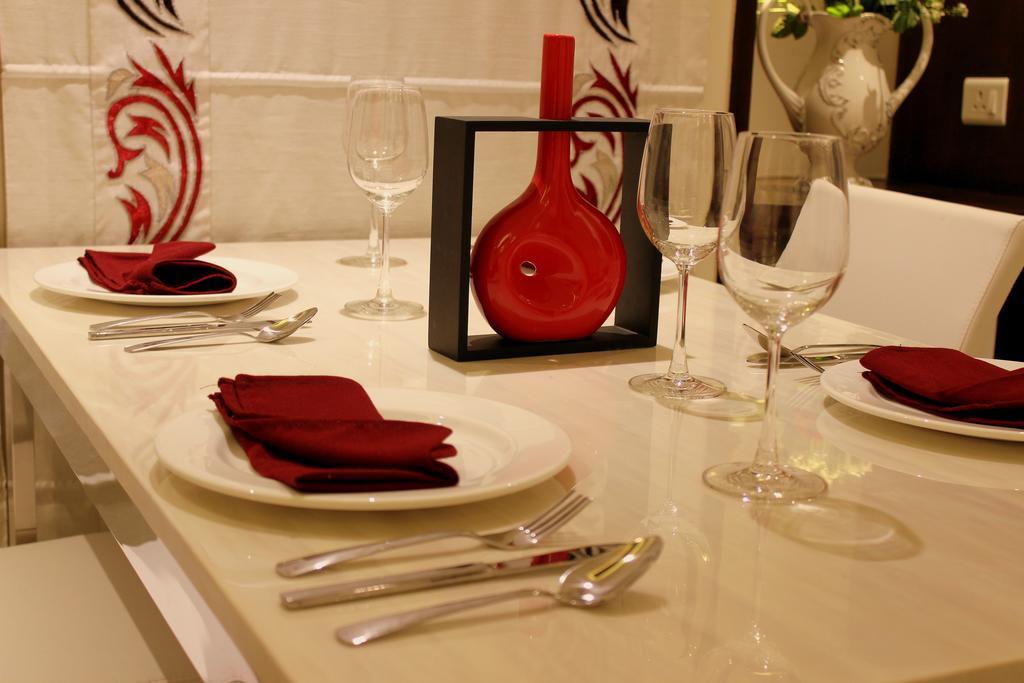 Hotel Amrapali Grand New Delhi Room photo