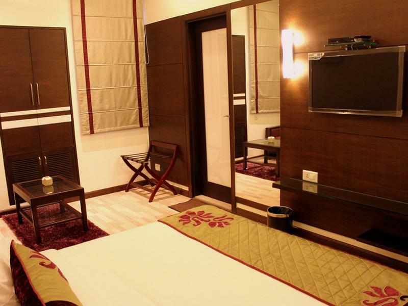 Hotel Amrapali Grand New Delhi Exterior photo