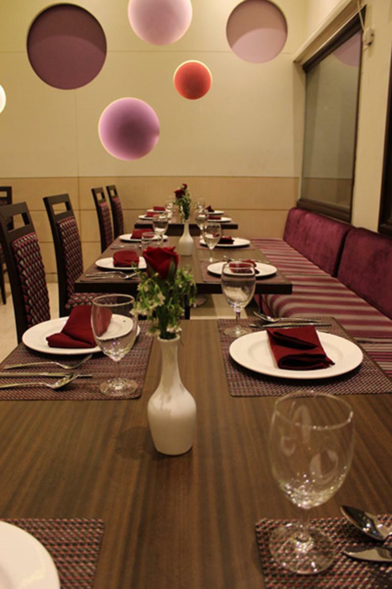 Hotel Amrapali Grand New Delhi Exterior photo