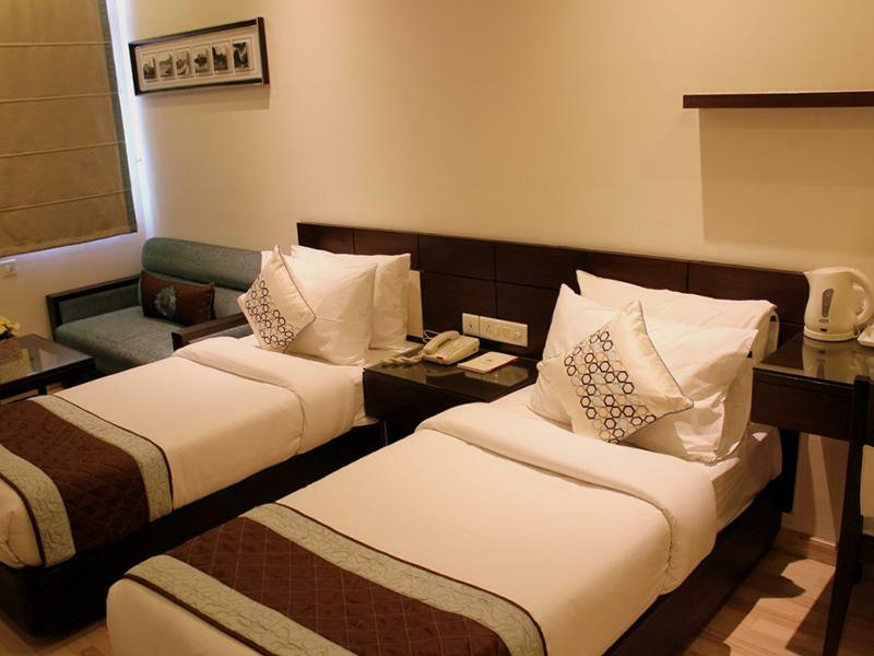 Hotel Amrapali Grand New Delhi Exterior photo